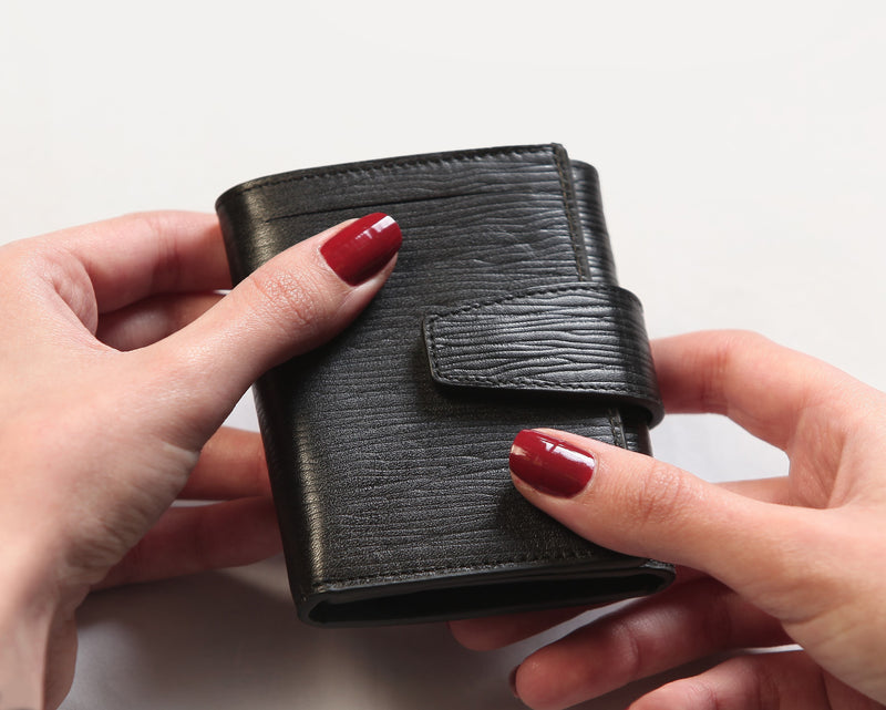 Full-Grain Leather Wallet RFID Protected